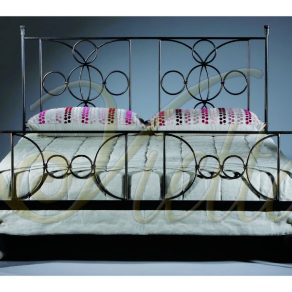 Pat Fier Forjat "Lily"